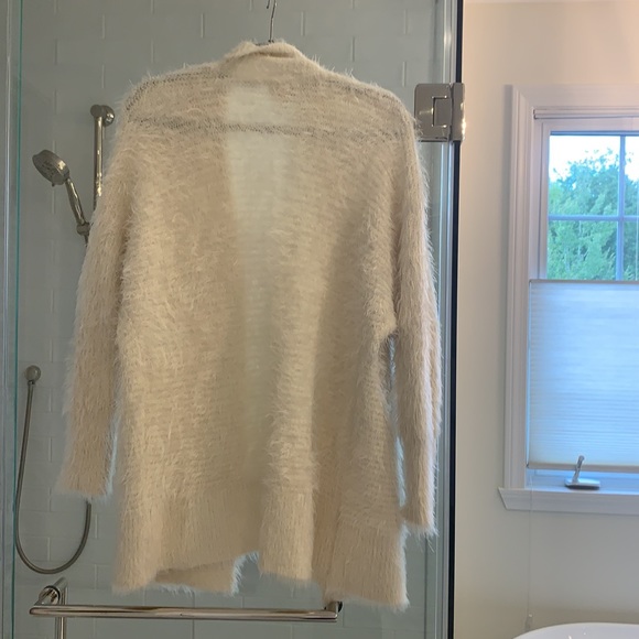 FOREVER 21 fuzzy long open sweater - Picture 3 of 4